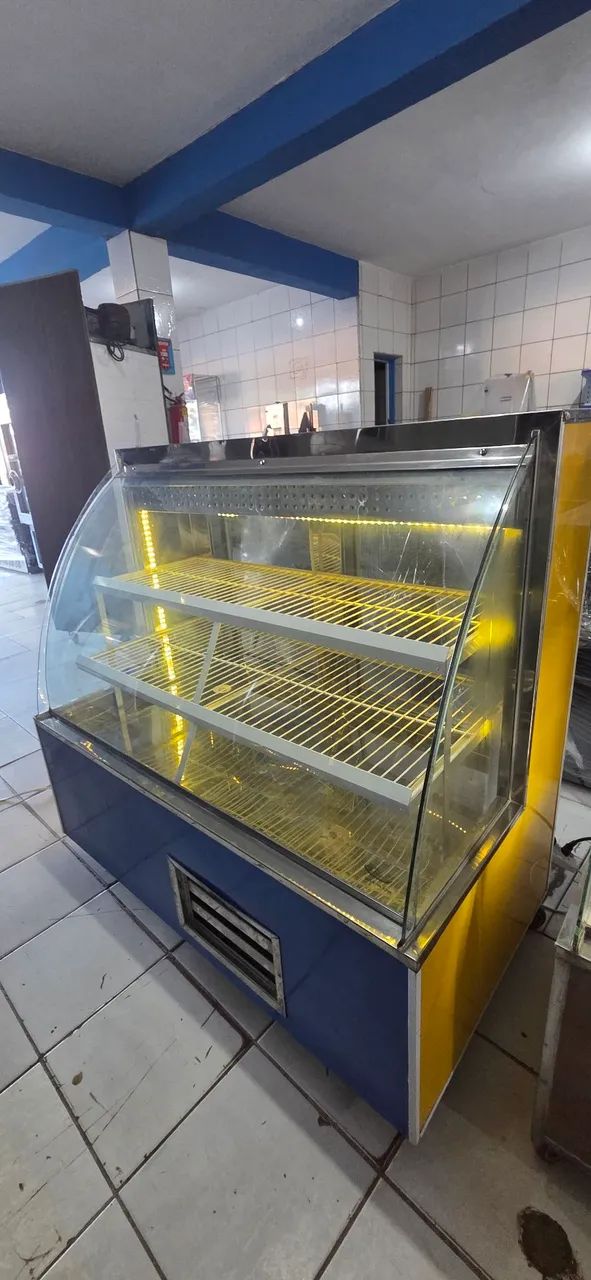 Vitrine Fria 1,20m Usada