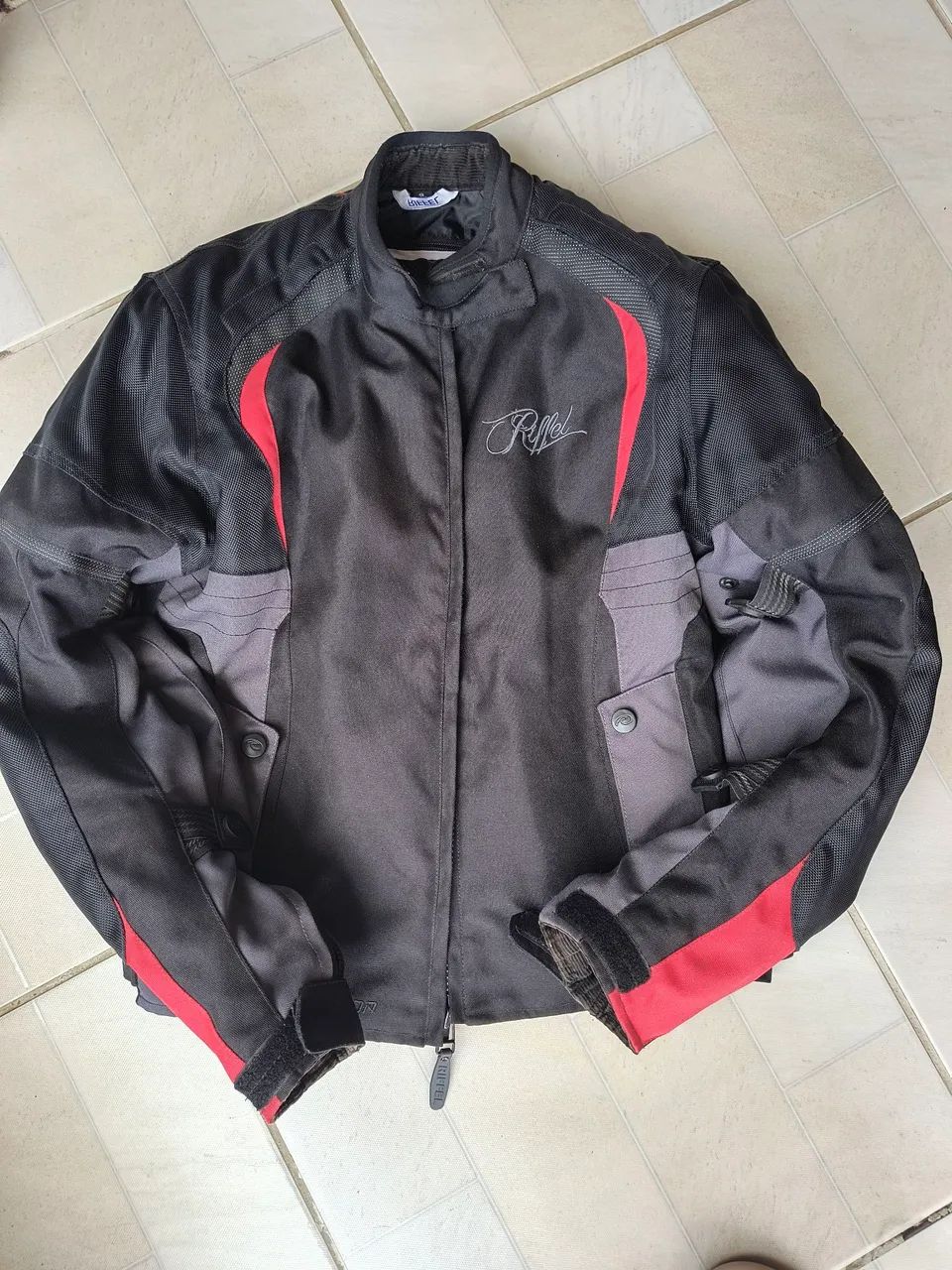 Vendo jaqueta de motoqueiro 