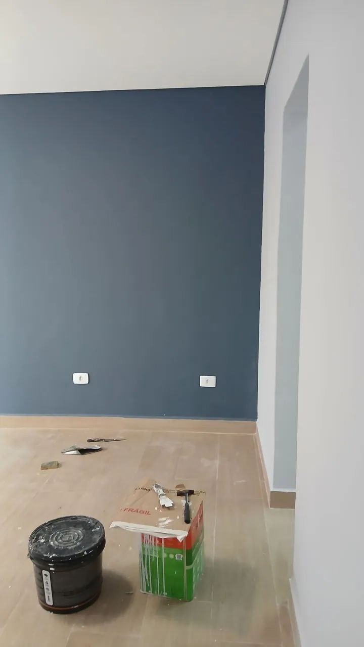 Serviço  de pedreiro  e carpinteiro  .pintura 
