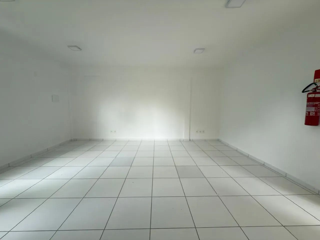Sala para aluguel tem 40 metros quadrados em Ininga - Teresina - PI - Foto 3
