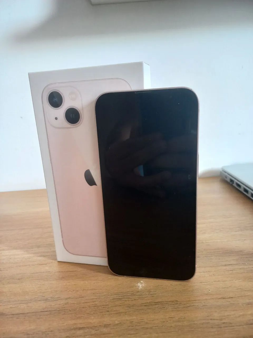 Iphone 13 128Gb com cabo e fonte 