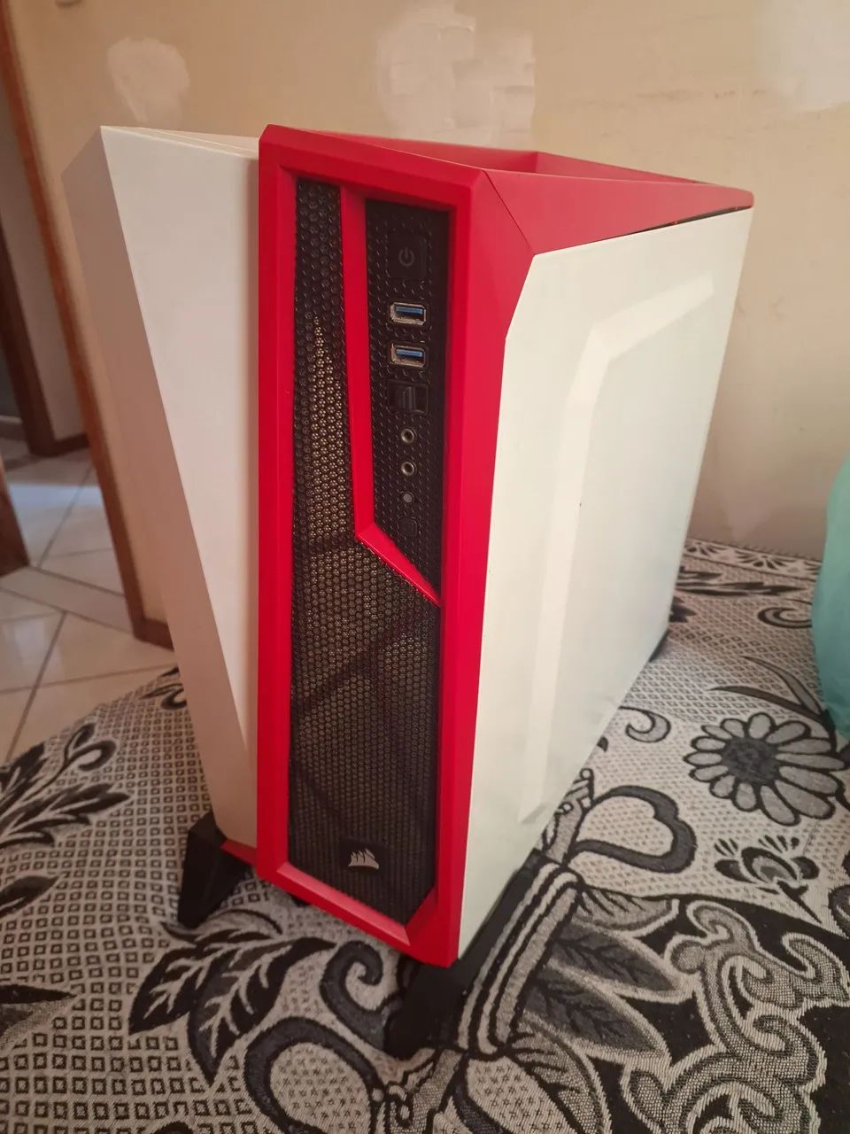 Niterói - Gabinete Corsair Spec Alpha Branco