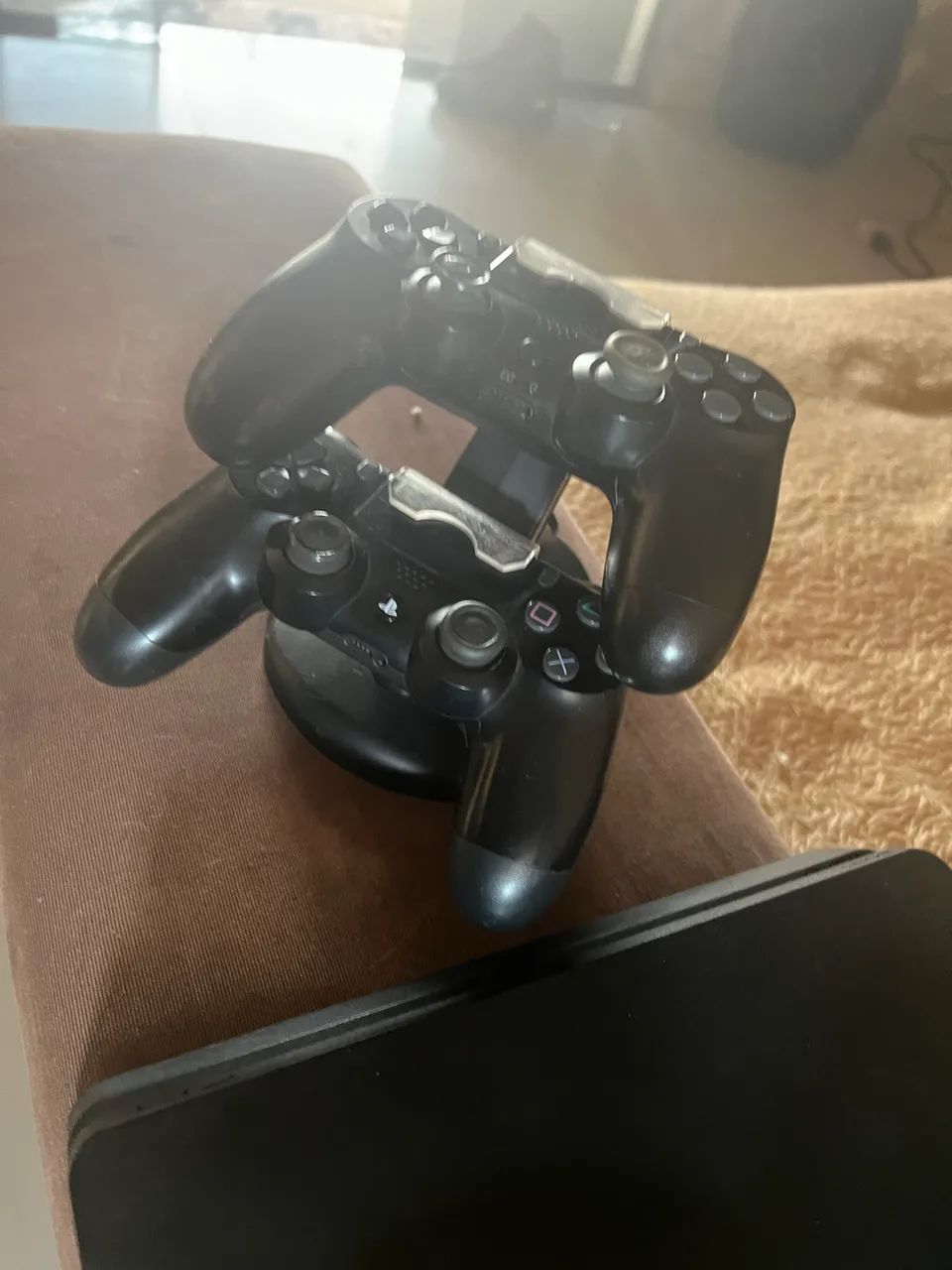 PS4 slim 1 t  - Foto 4