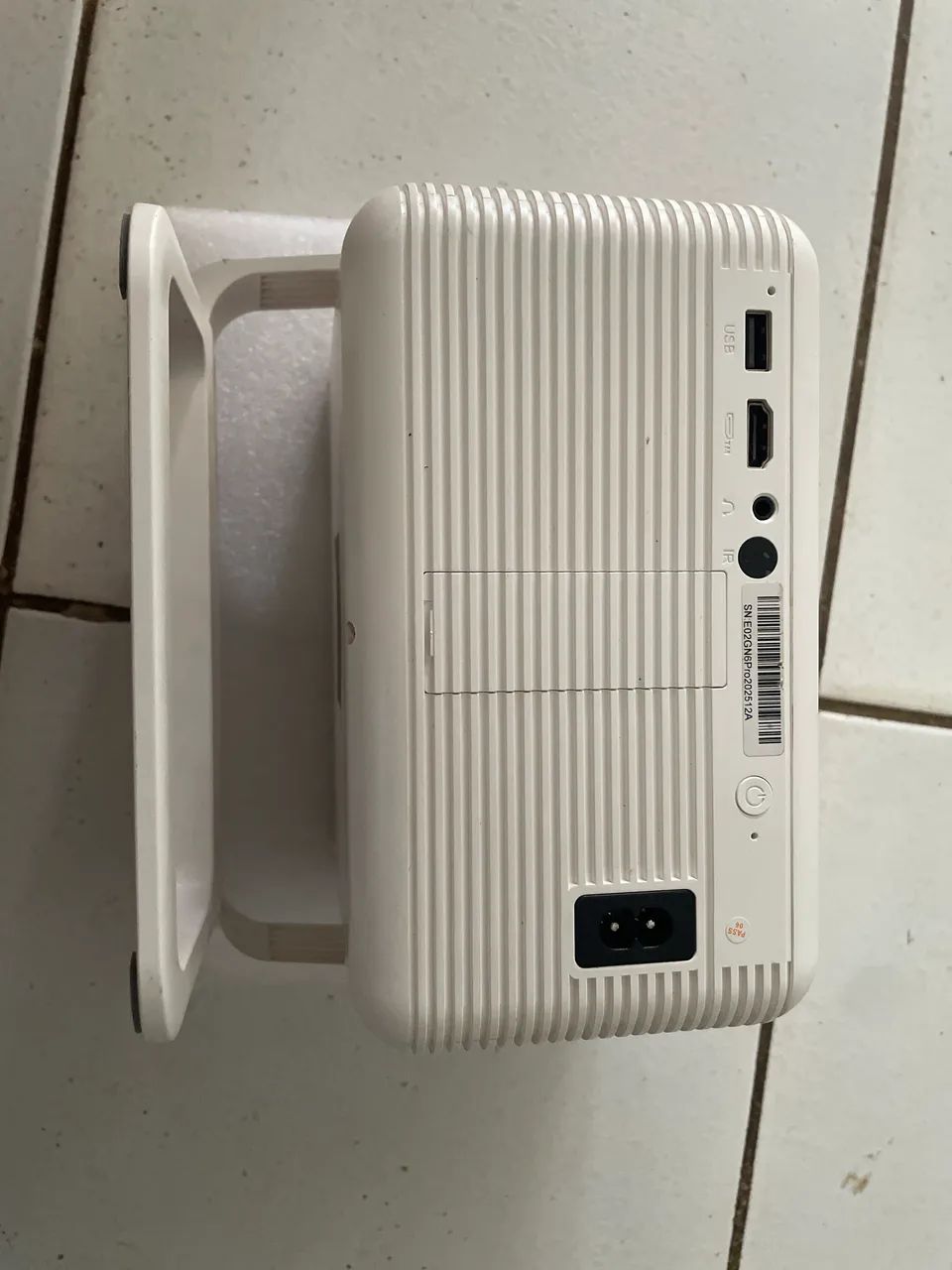 Projetor smart usado com problema na placa de vídeo  - Foto 3