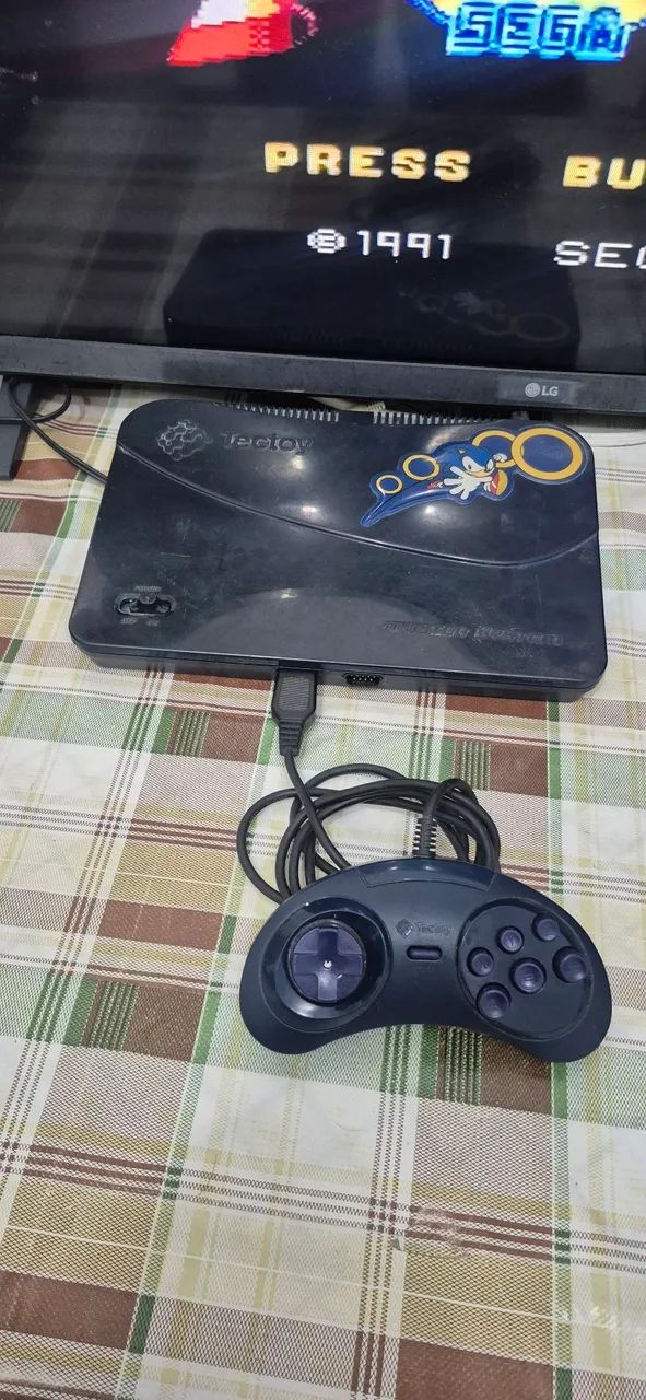 MASTER SYTEM COM 132 JOGOS E CONTROLE - Foto 2