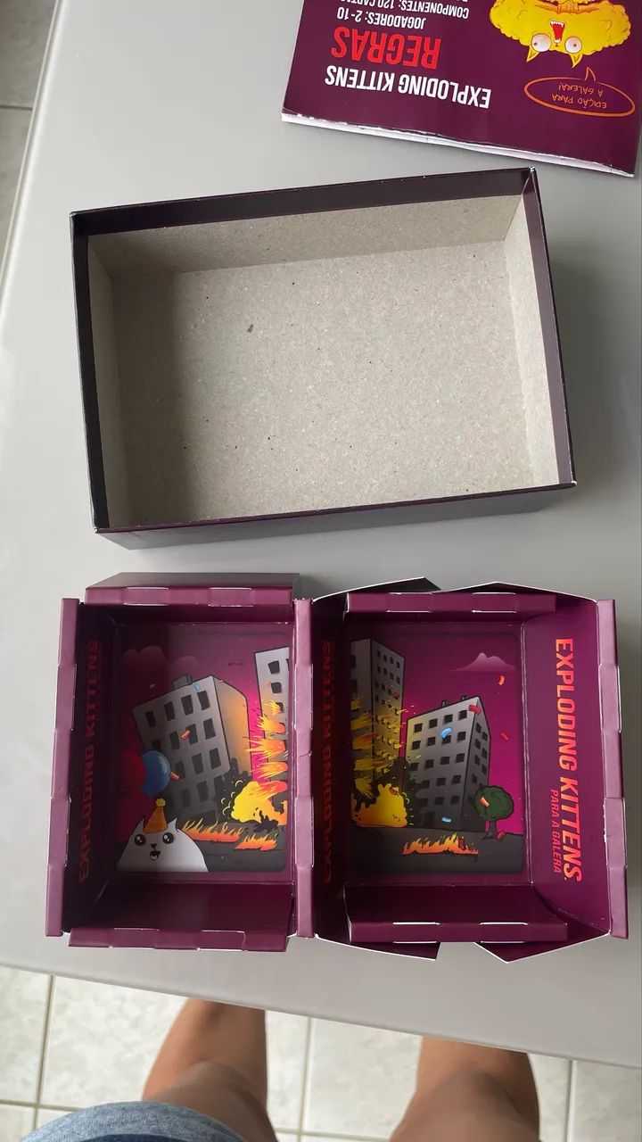 Exploding Kittens Para Galera - Jogo de Cartas Novo - Foto 2