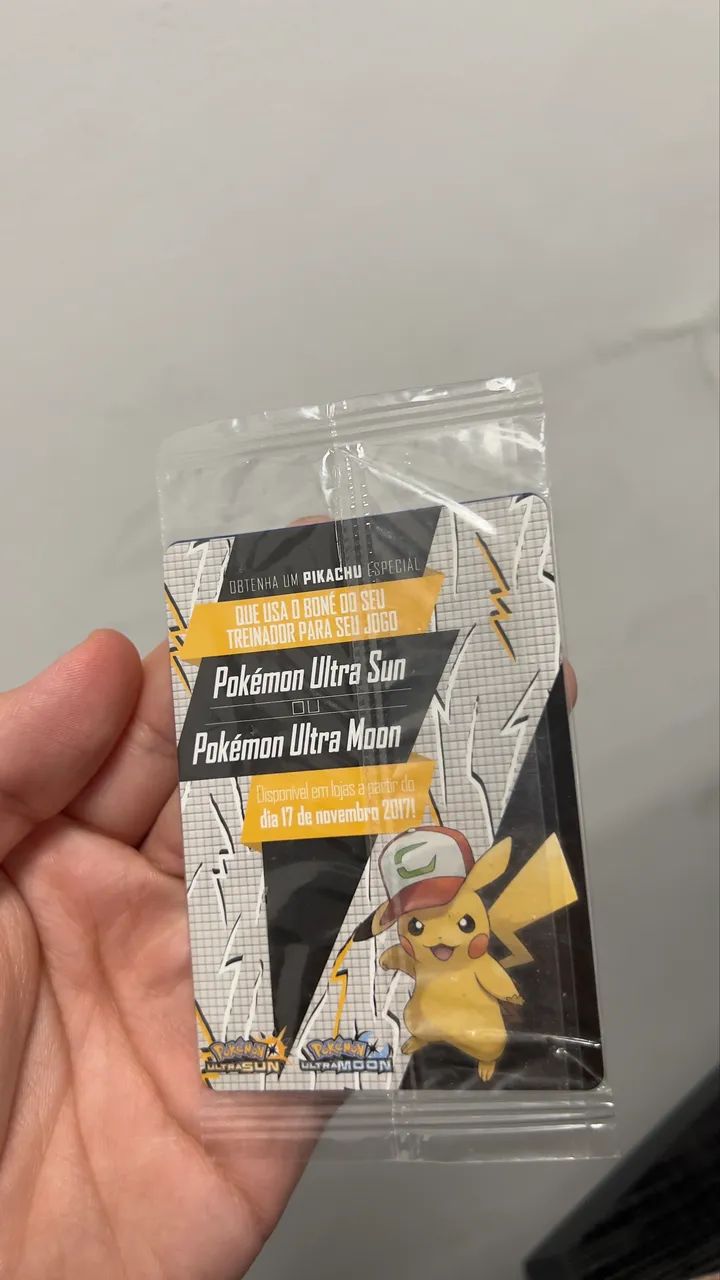 Carta Rara Pikachu 2017 LACRADA - Foto 2