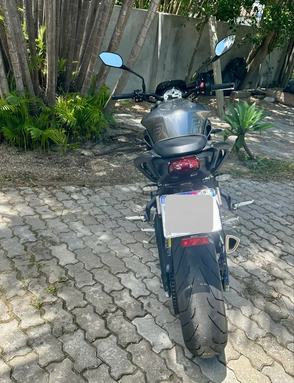 Triumph Street Triple 765 R 2024 - 3.400km - Único Dono - Quickshifter - IPVA 2026 Pago - Foto 11