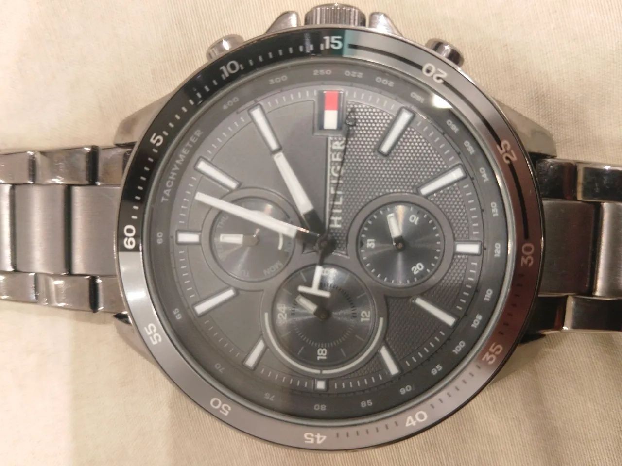 Relógio Tommy Hilfiger  - Foto 2