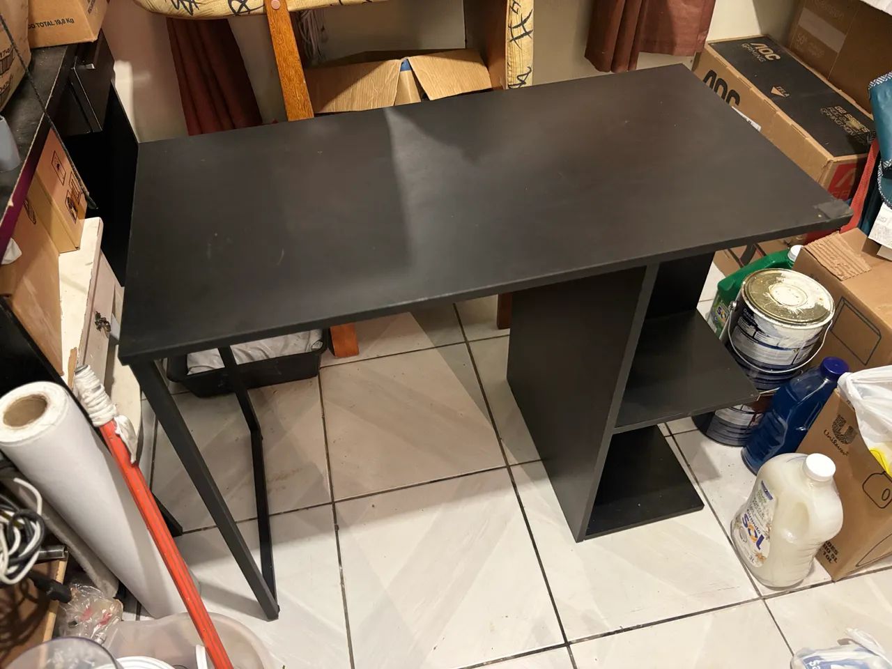 Mesa de escritório em boas condições  - Foto 3