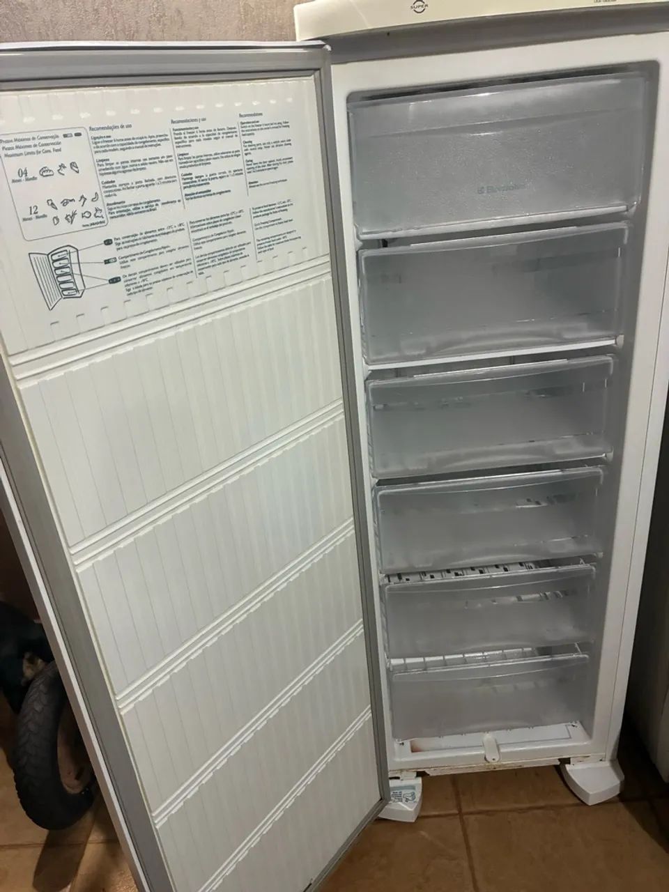 Freezer vertical 220v  - Foto 5