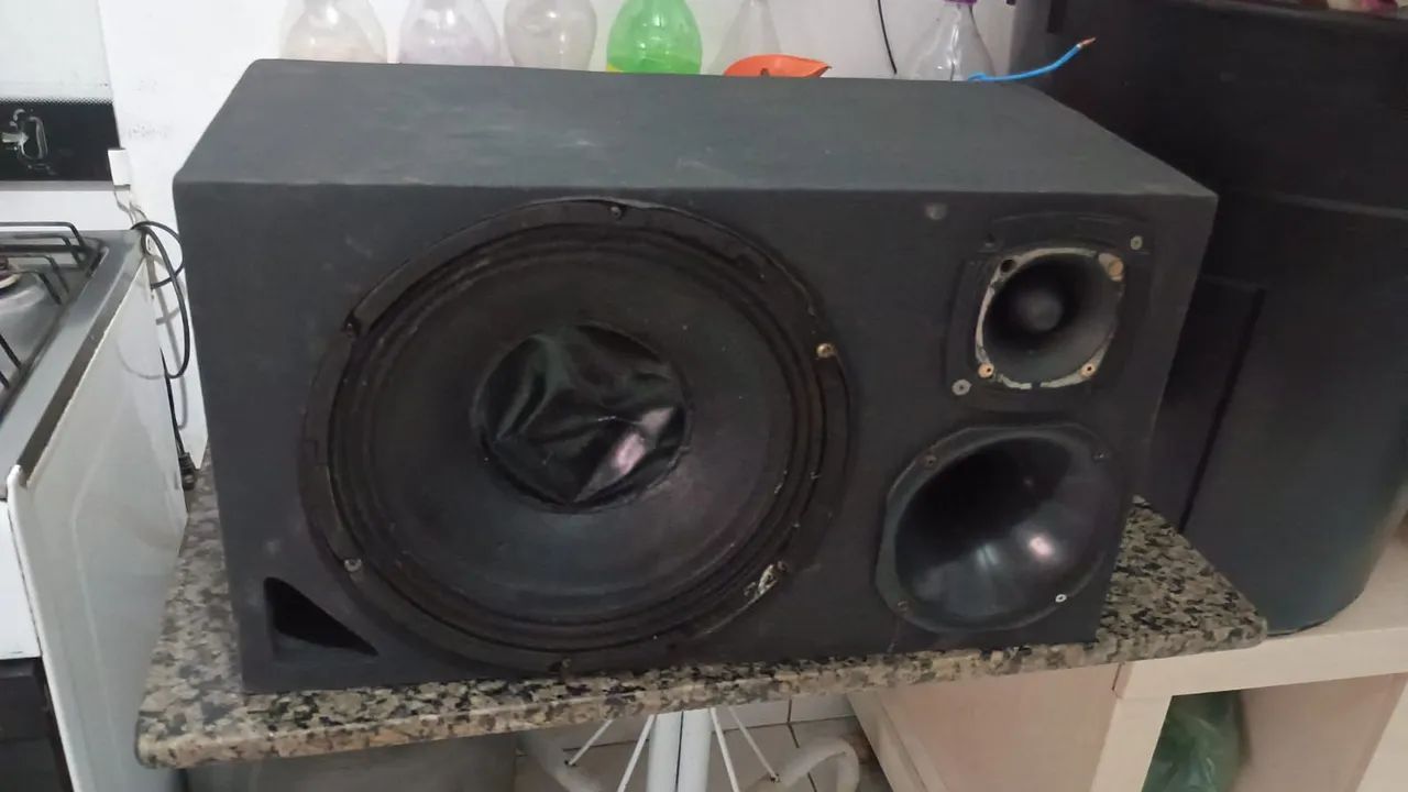Vendo Caixa Trio + 2 Modulos 