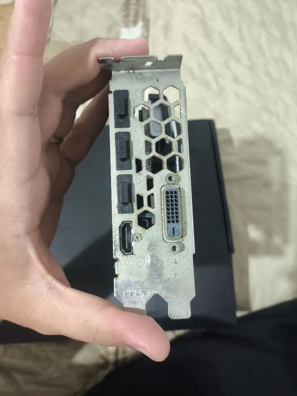 Placa de vídeo RX 570 armor oc 4gb - Foto 2