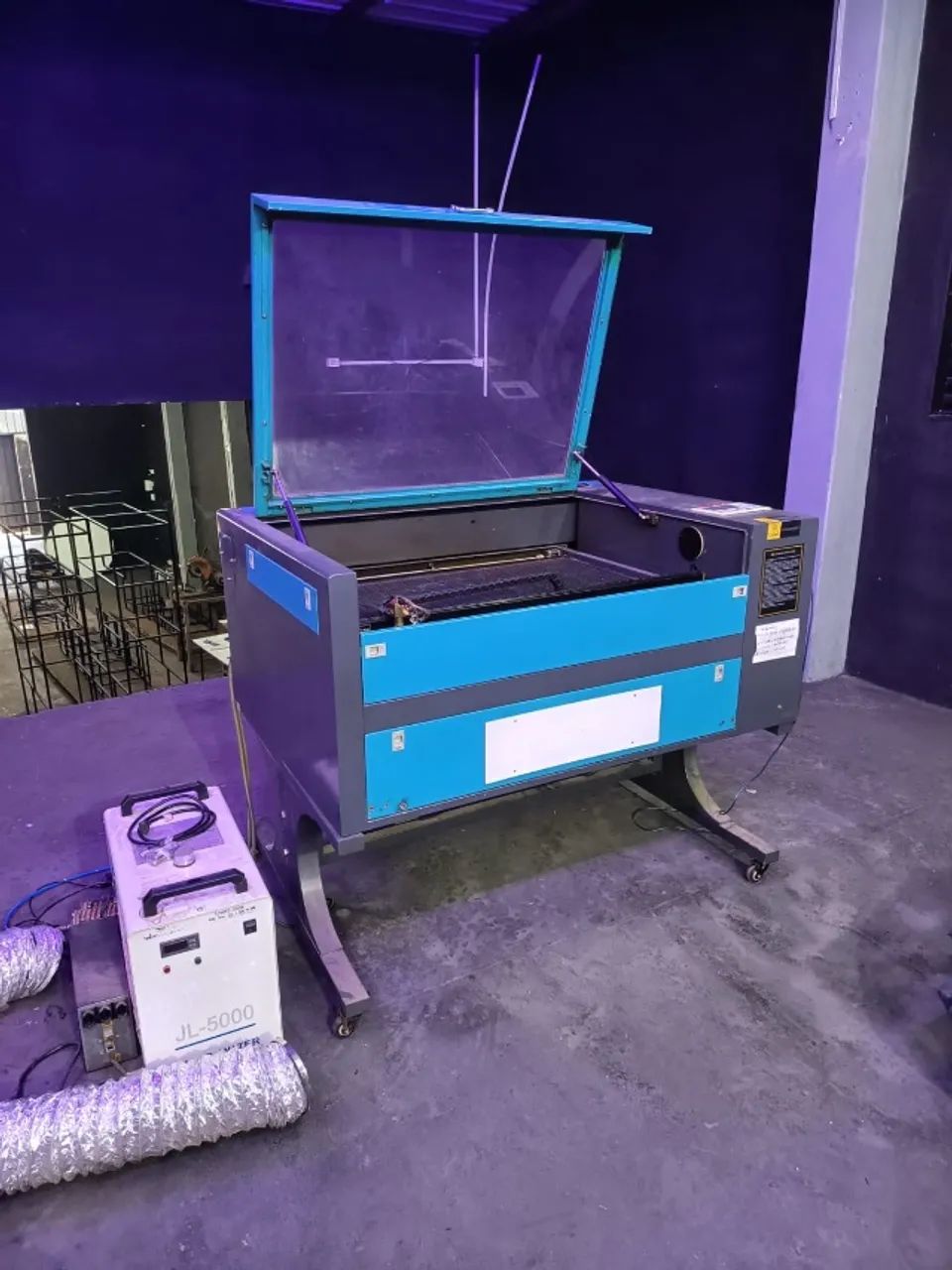 Vendo máquina de corte a lazer  - Foto 2