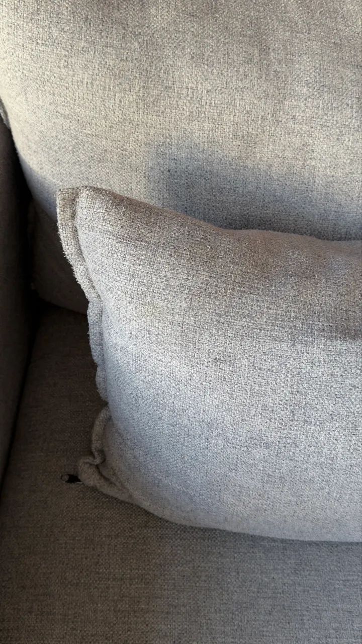 Sofá 260cm em Linho Cinza com Chaise - Foto 3