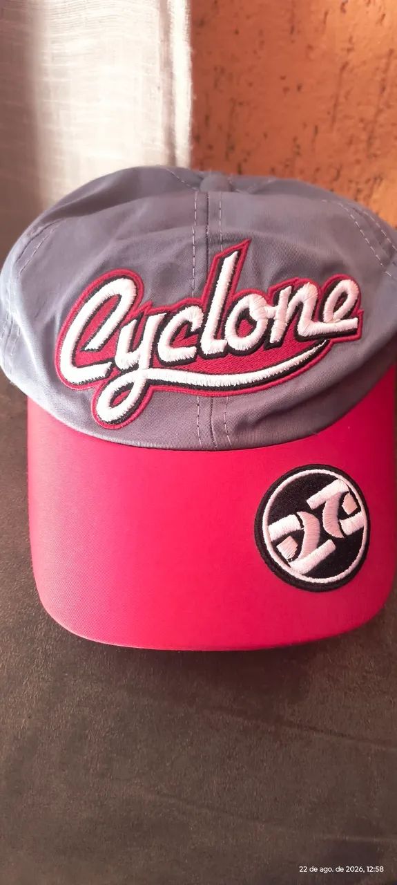 Boné Cyclone original novinho 