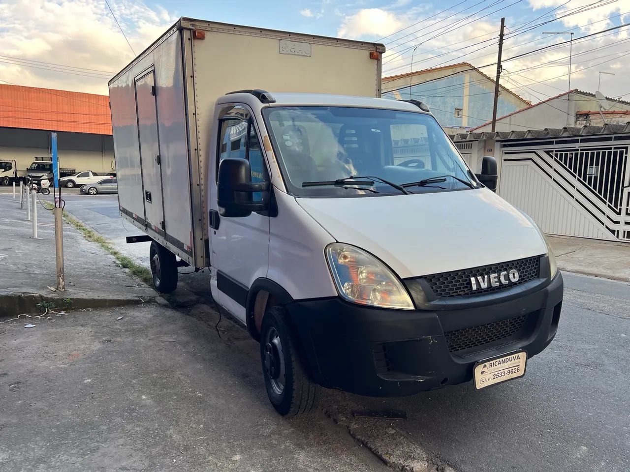 Iveco Daily Chassi 35s14 2P (e5) 2013 - Foto 2