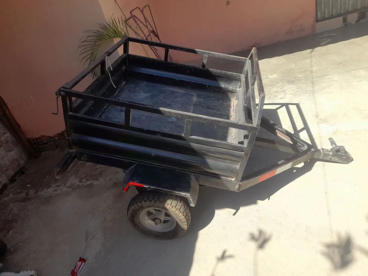 Vende-se carretinha,já vai com engate - Foto 4