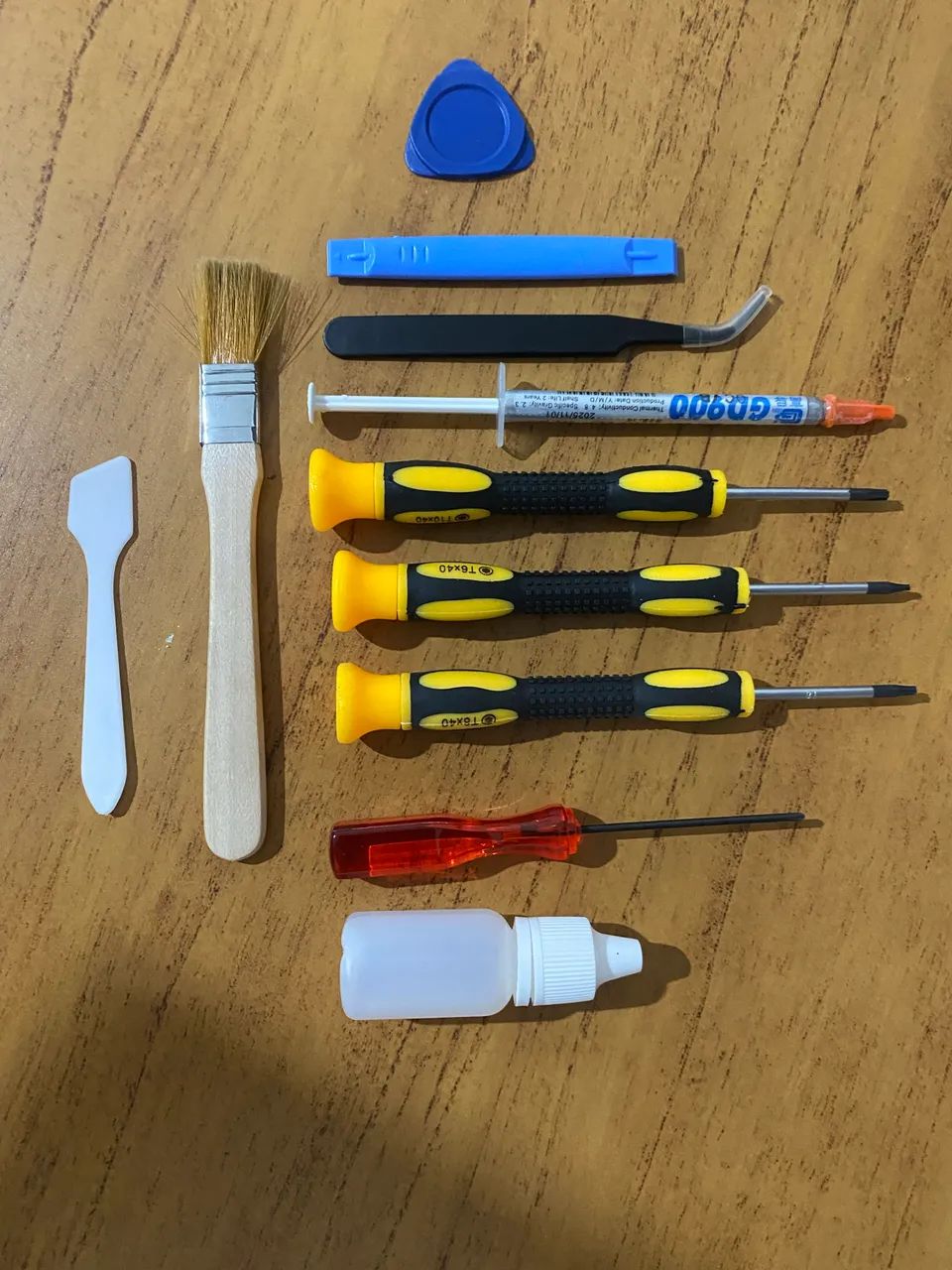Kit Pasta Térmica e Ferramentas