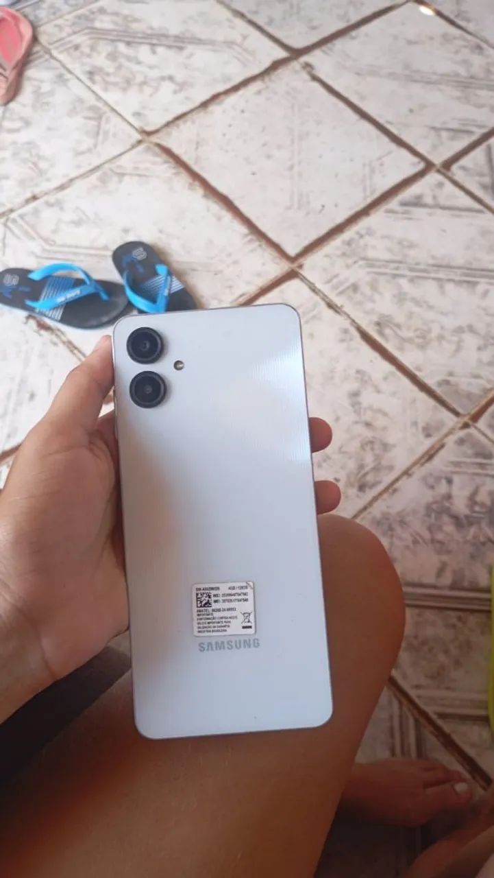 SAMSUNG A06 - Foto 2