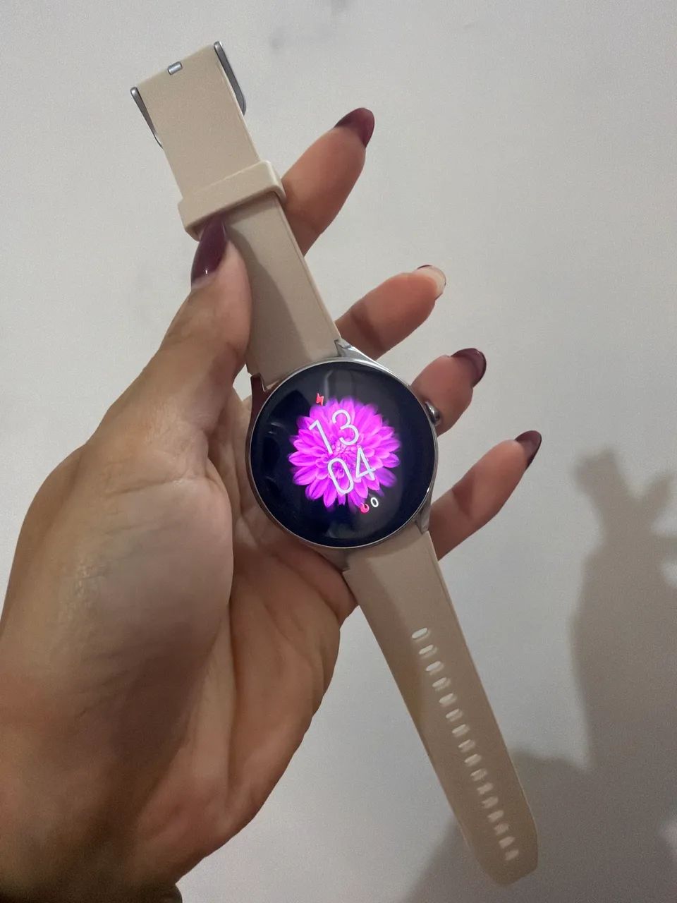 Smartwatch feminino BETTDOW: tela LCD de 1,27 polegadas, resistência à água IP68 - Foto 2