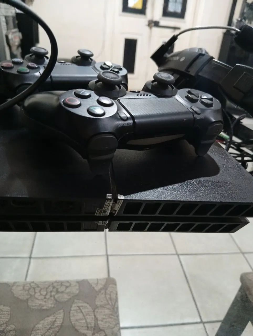 VENDO PS4 EM EXCELENTE ESTADO  - Foto 4