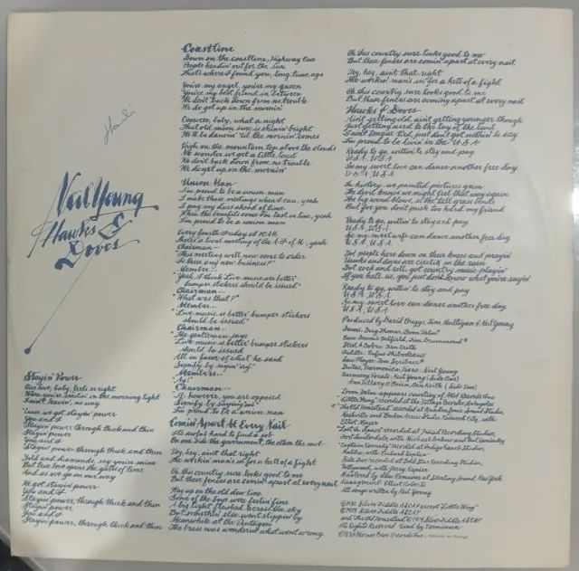 LP vinil Neil Young Hawks & doves - Foto 3