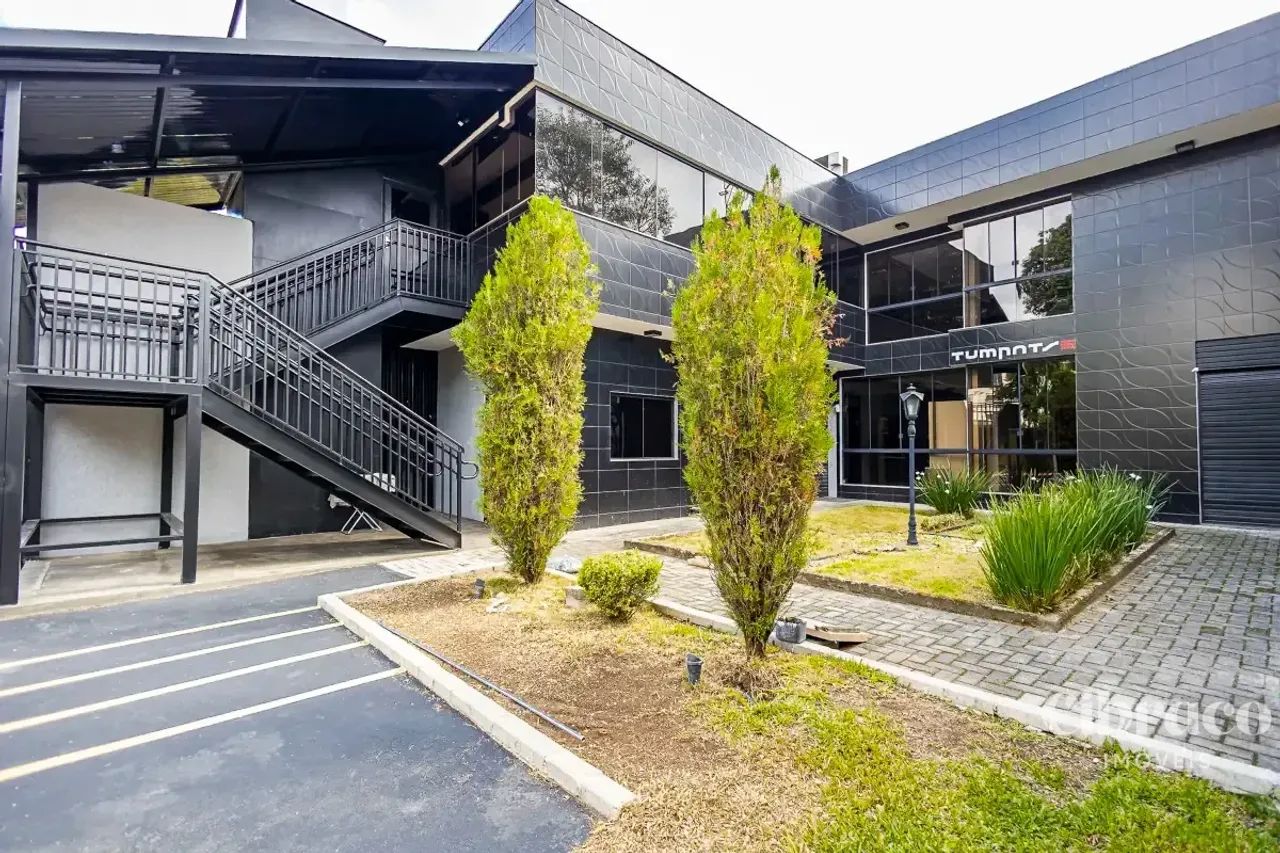 Imóvel comercial para alugar no Hugo Lange de 340m²