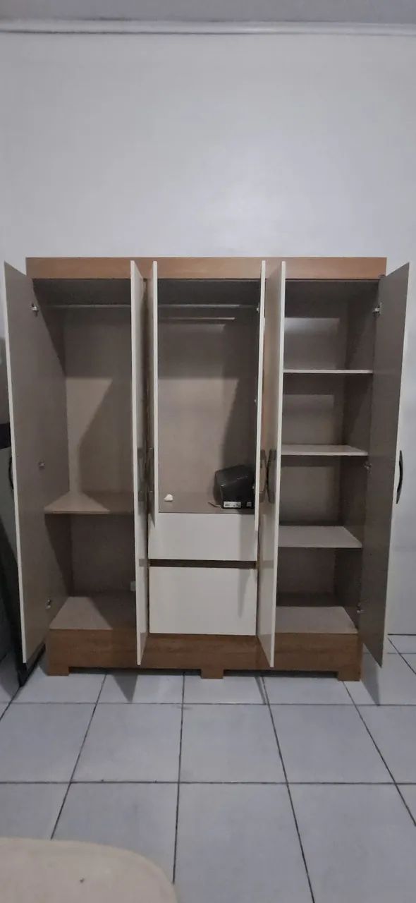 Guarda roupa semi novo - Foto 2