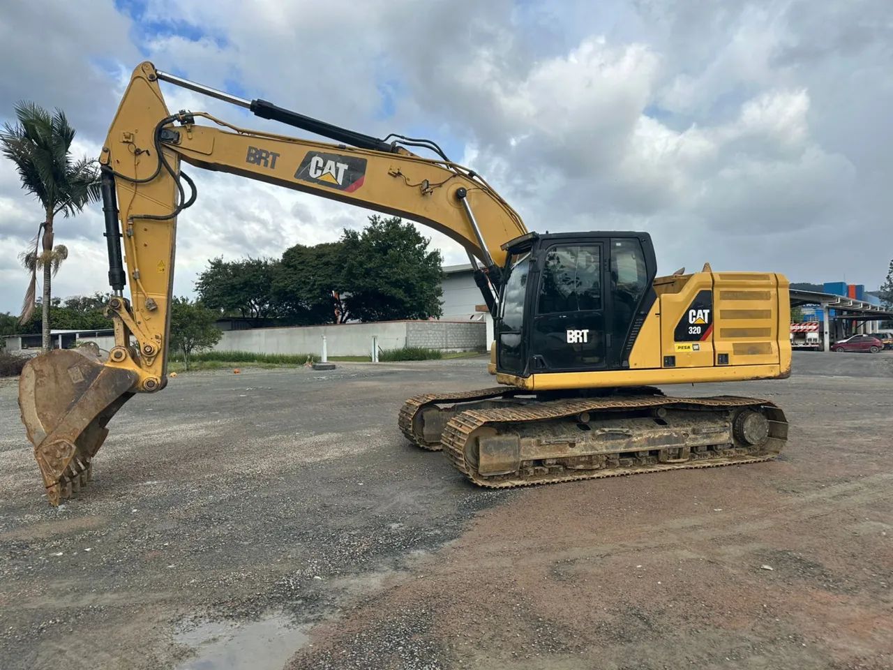 CATERPILLAR 320 ano 2018