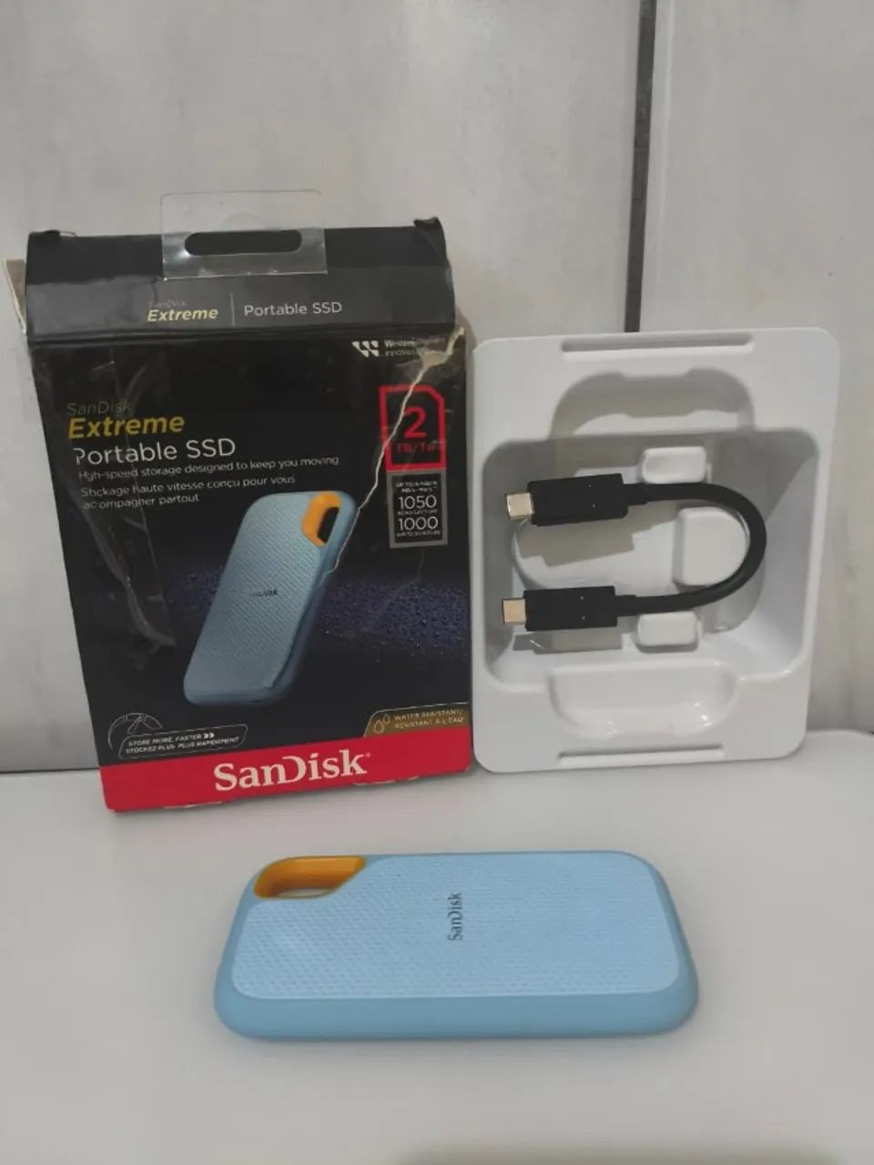 SSD Portátil 2TB Sandisk Extreme - Foto 2