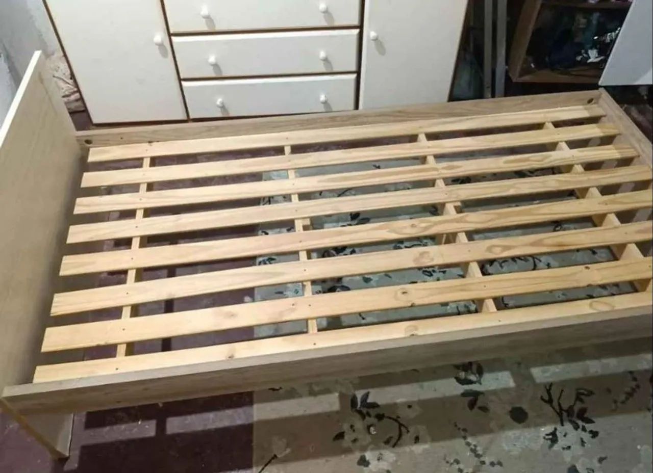 Cama de solteiro 