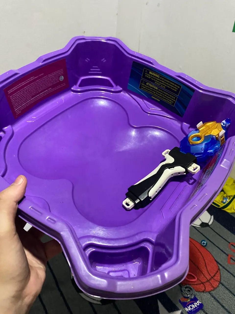 Arena Beyblade - hasbro
