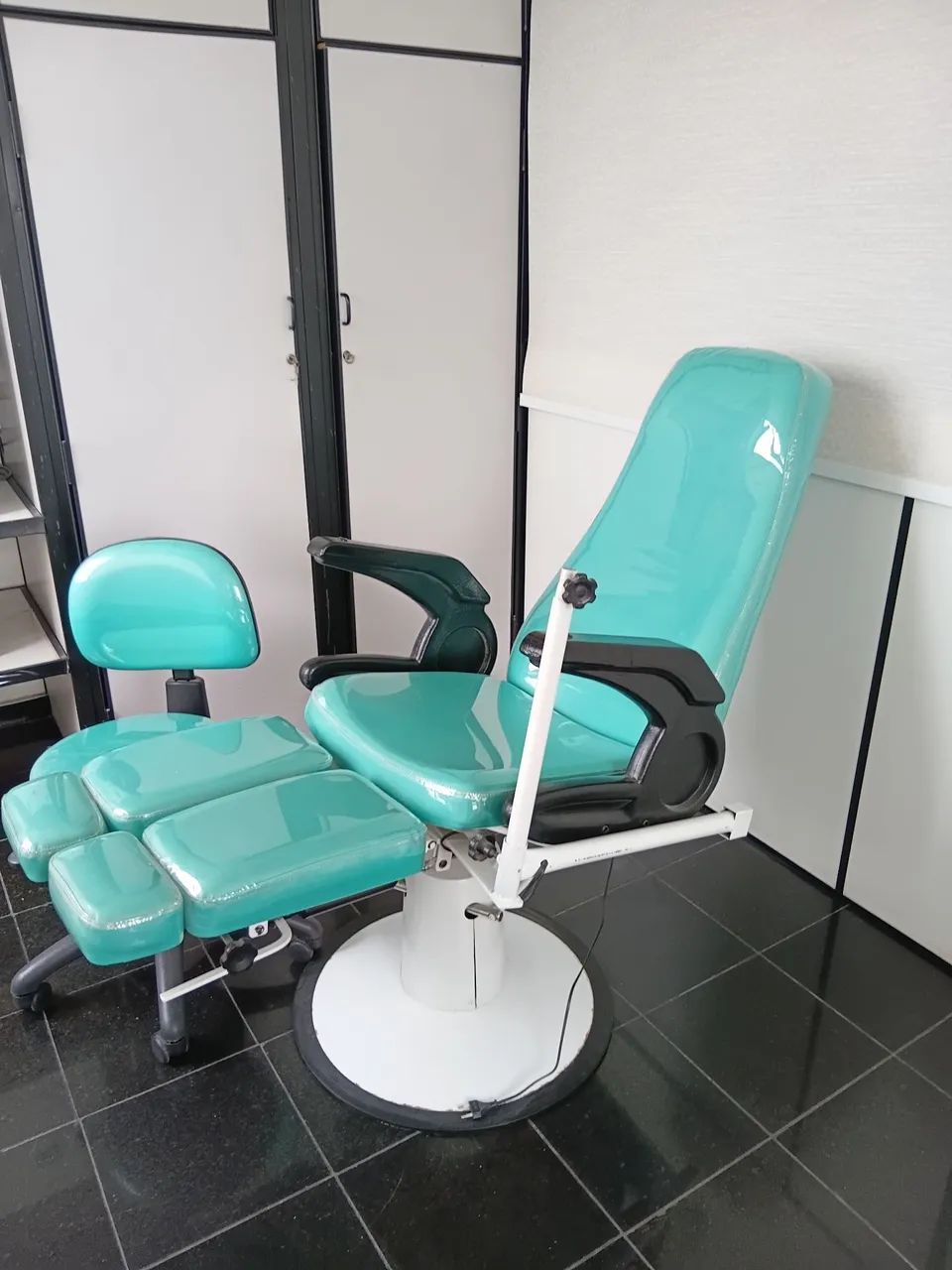 Cadeira de podologia Ferrante  - Foto 2