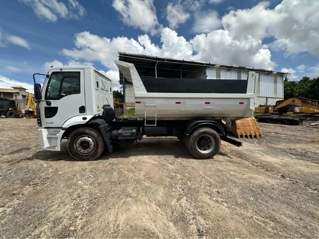 Ford cargo 1519 4x2 caçamba 2013 - Foto 2