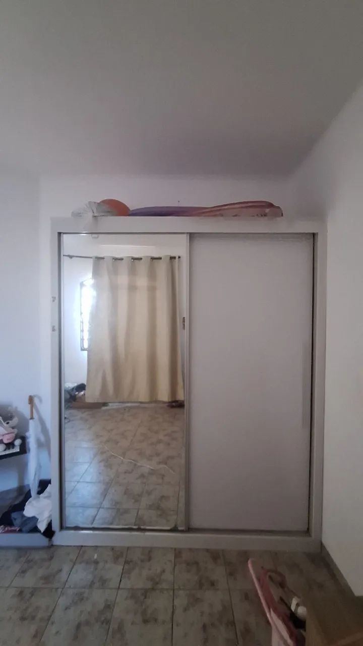 Guarda roupa com cama baú solteiro