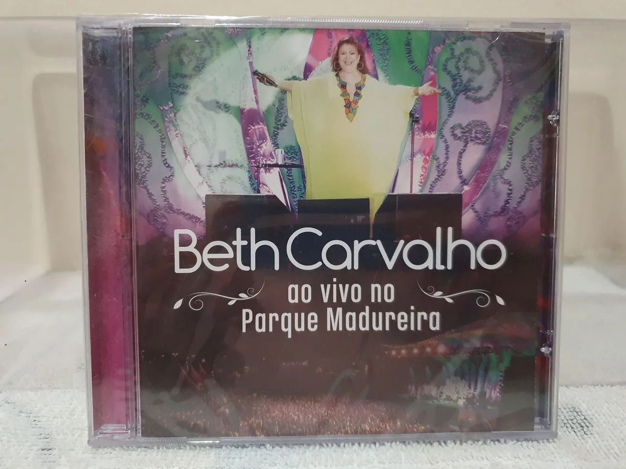 Lote com CDs discografia Beth Carvalho com 2 CDs lacrados - Foto 5