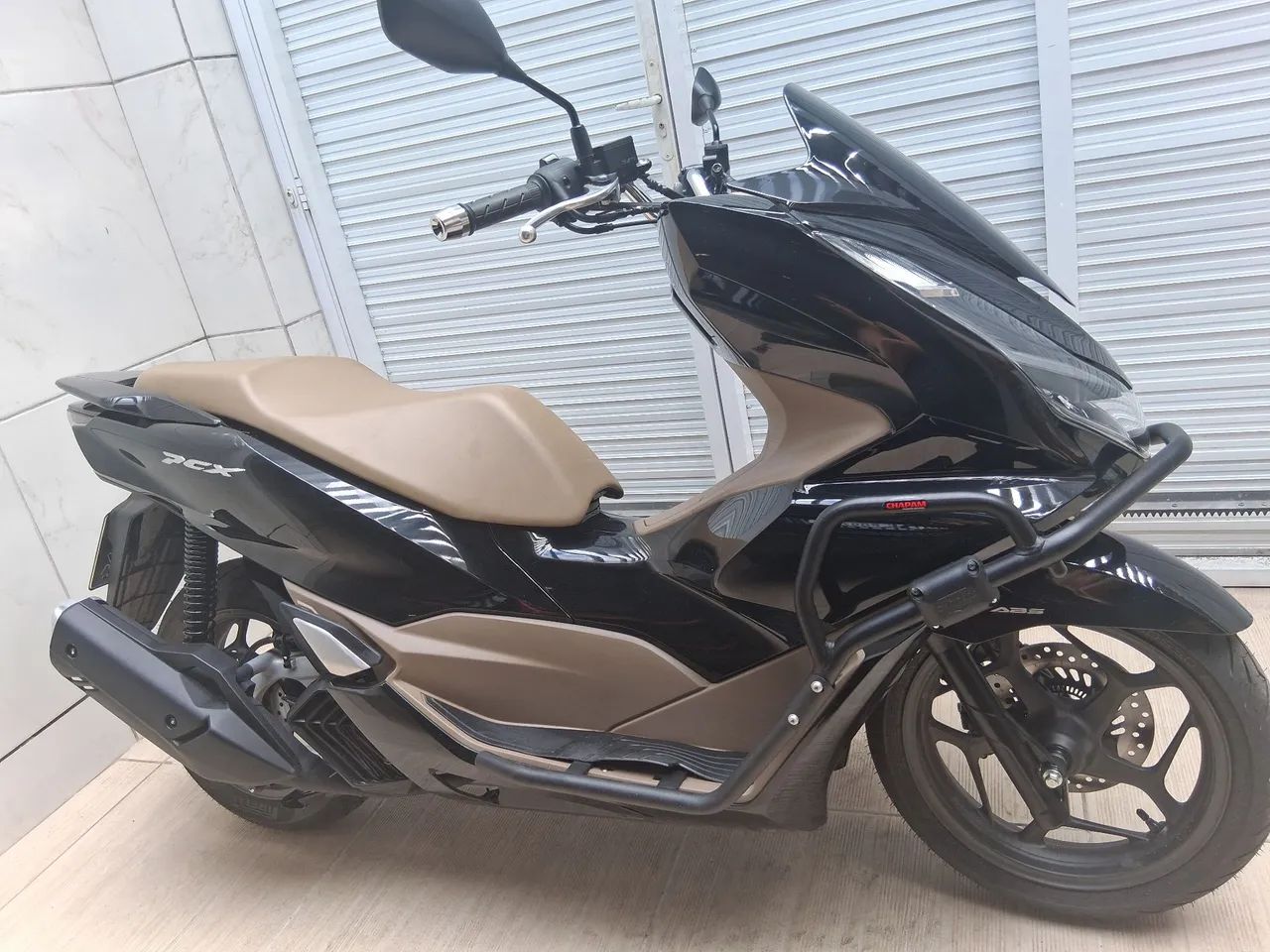 PCX DLX 160 ABS - Foto 2