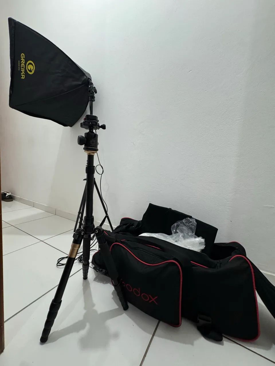 Bolsa + tripés + kit iluminação  - Foto 5