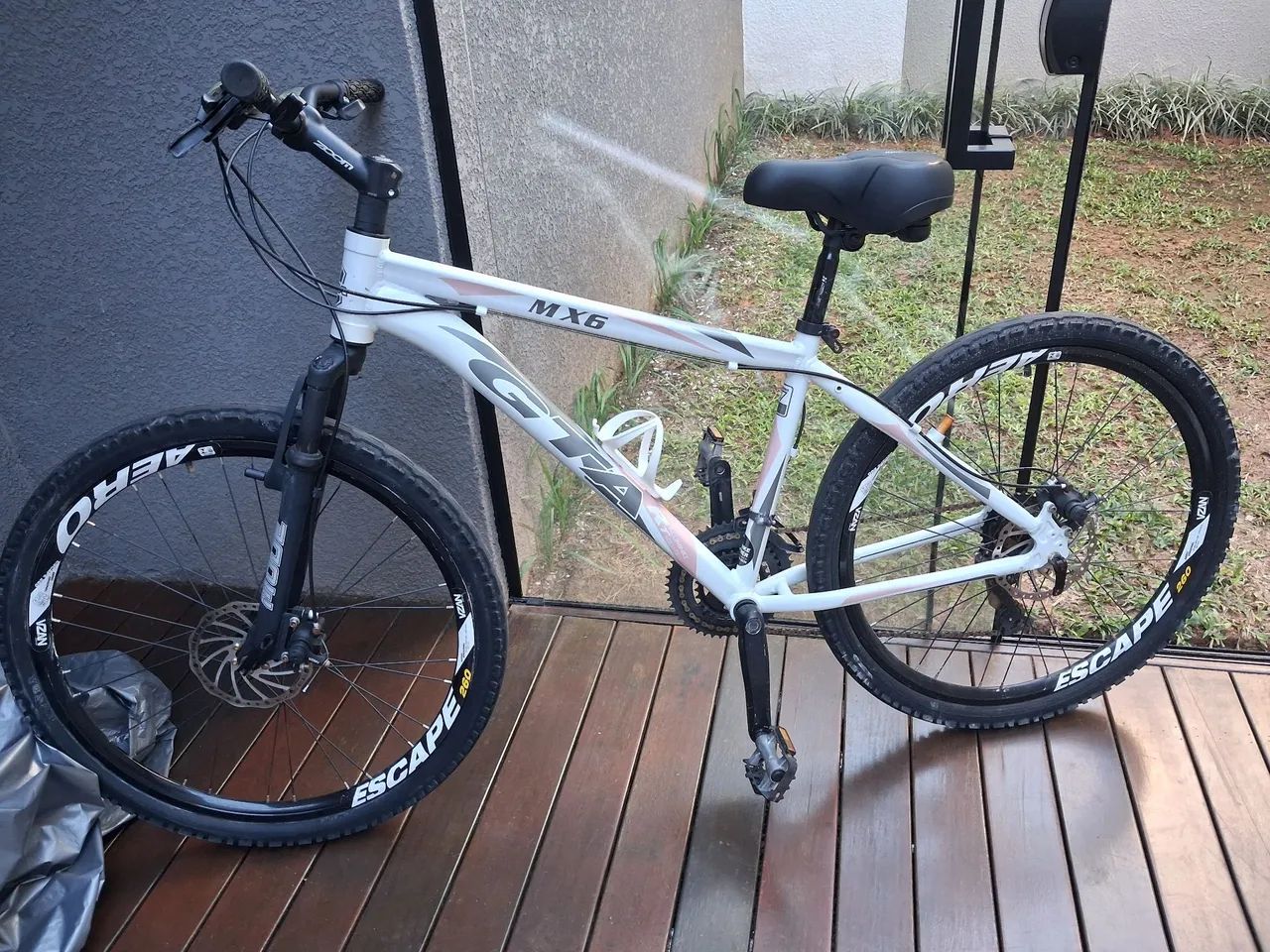 Bicicleta (com nota fiscal)