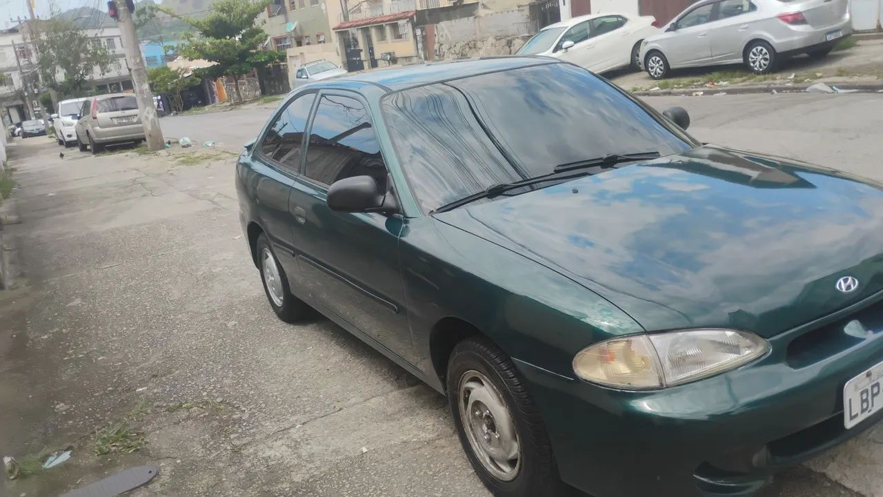 Hyundai Accent GS 3P Mec. 1997