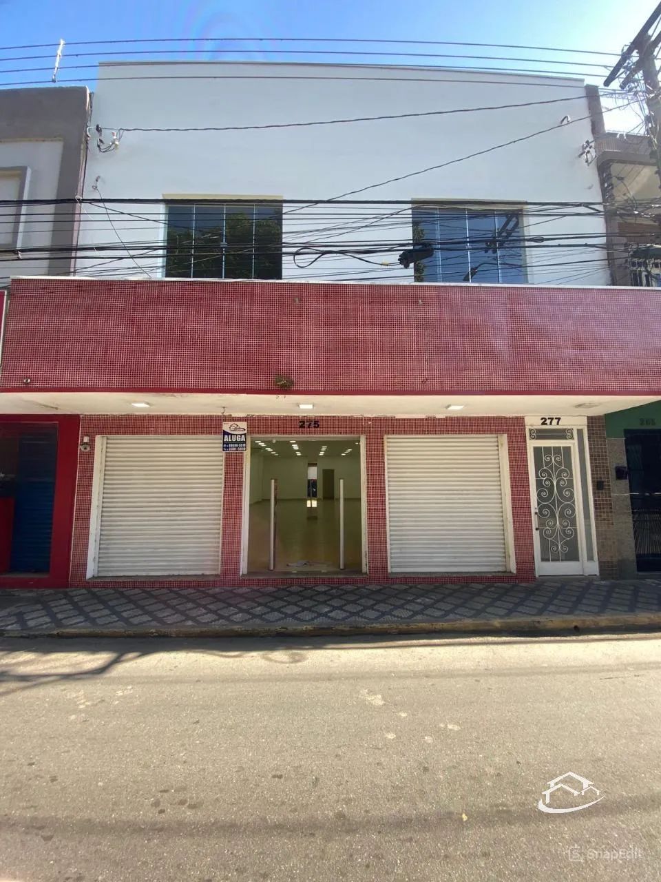 Ponto Comercial no Centro em Lorena para Locação.