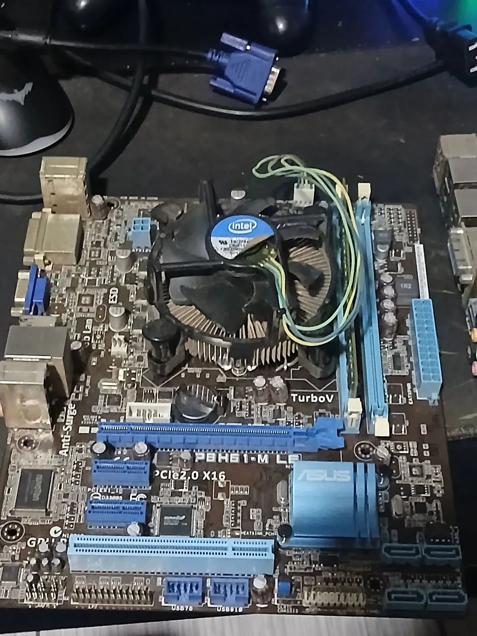 Placa mãe + Processador + Memória Ram