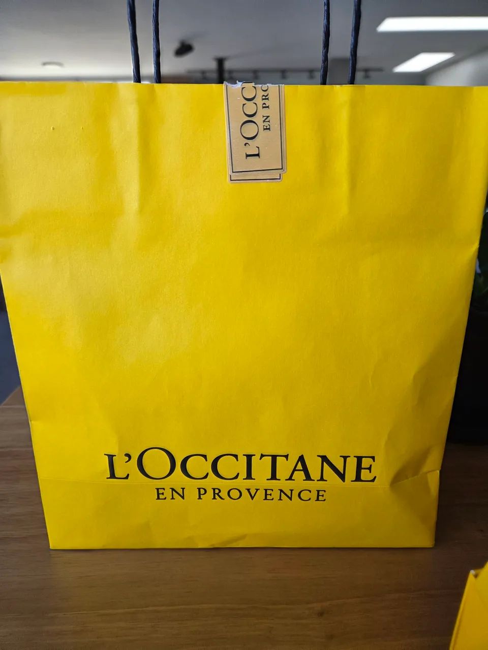 Sacola e caixa Loccitane  - Foto 2