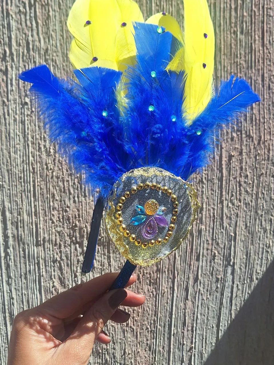 Adereço com pena carnaval  - Foto 4