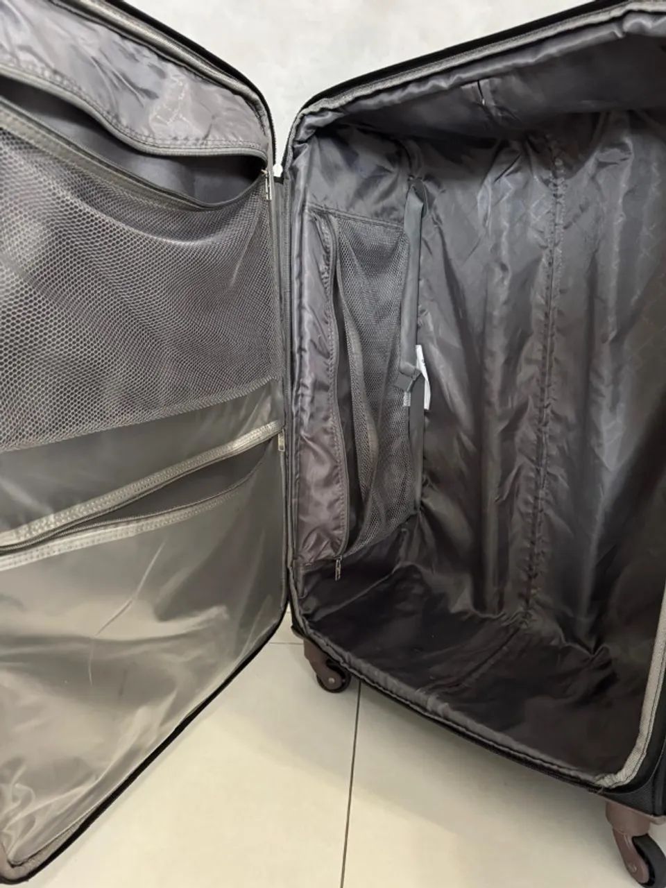 MALA PRETA SAMSONITE 23 KG - Foto 2