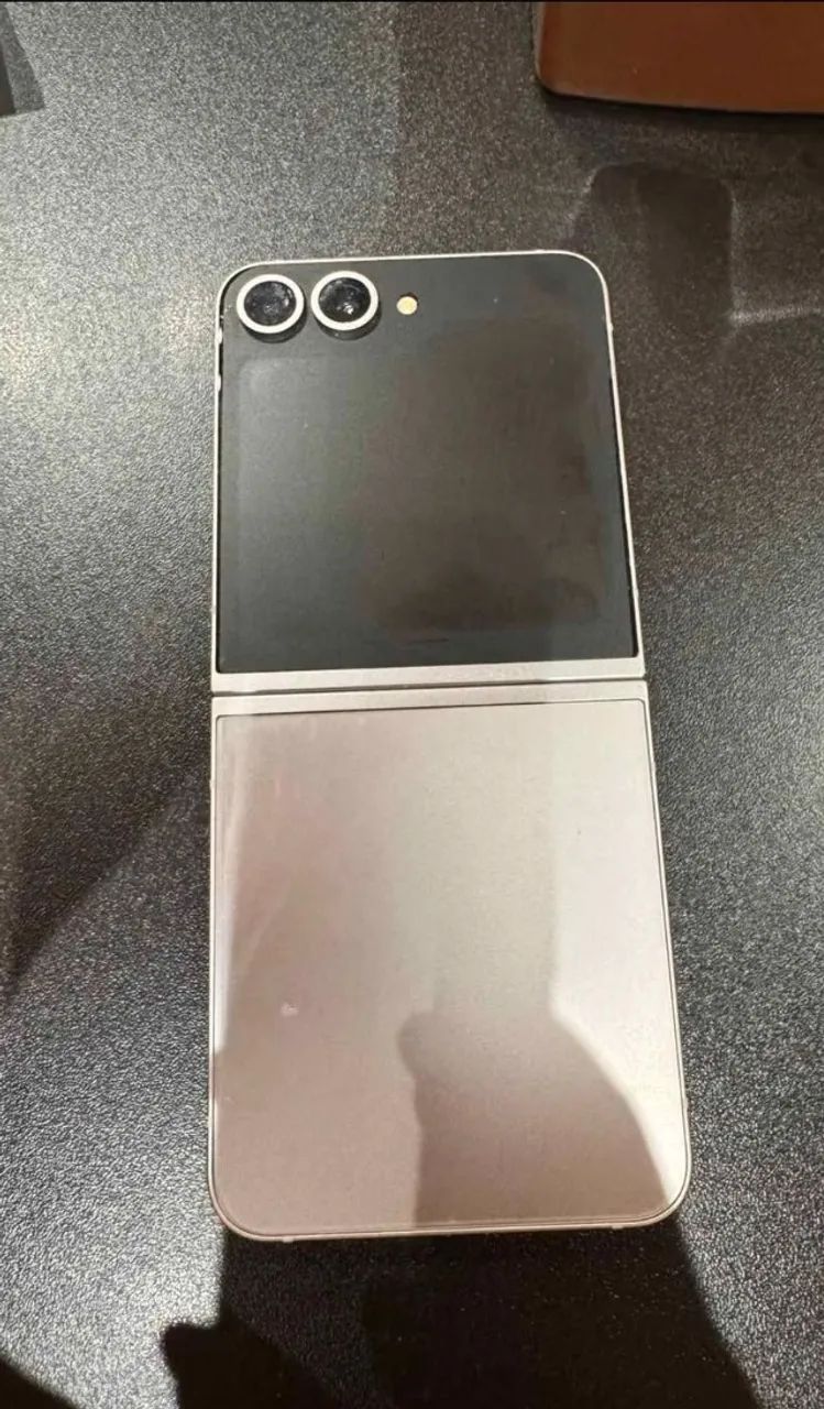 Sansung Zflip6 - Foto 2