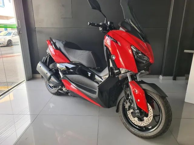 YAMAHA X MAX 250