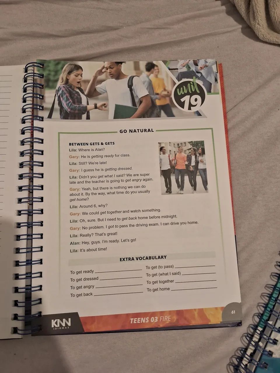 Livro de inglês KNN - Foto 3