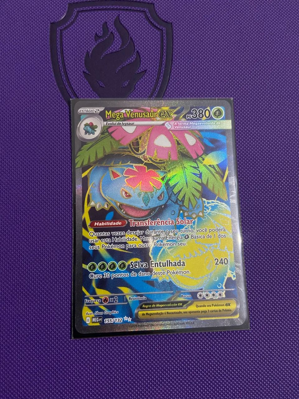 Trio de cartas Pokémon TCG - arte continuada Bulbasaur e evoluções  - Foto 4